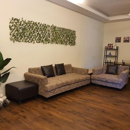 Apartament Swimming Pool Party House Batu Pahat Zewnętrze zdjęcie