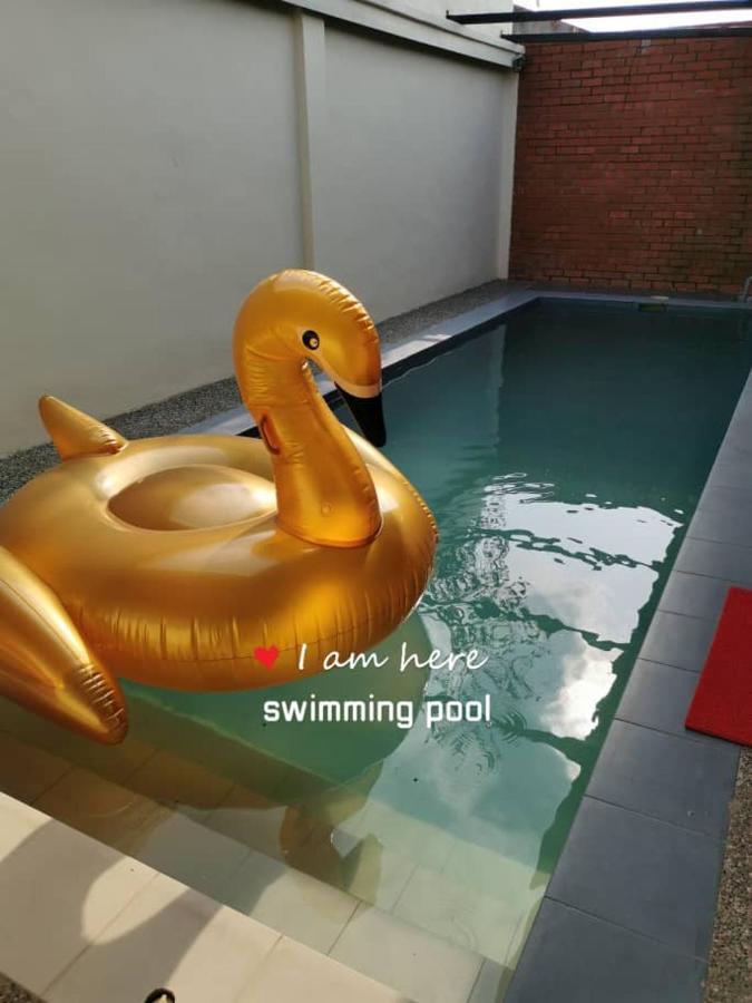 Apartament Swimming Pool Party House Batu Pahat Zewnętrze zdjęcie