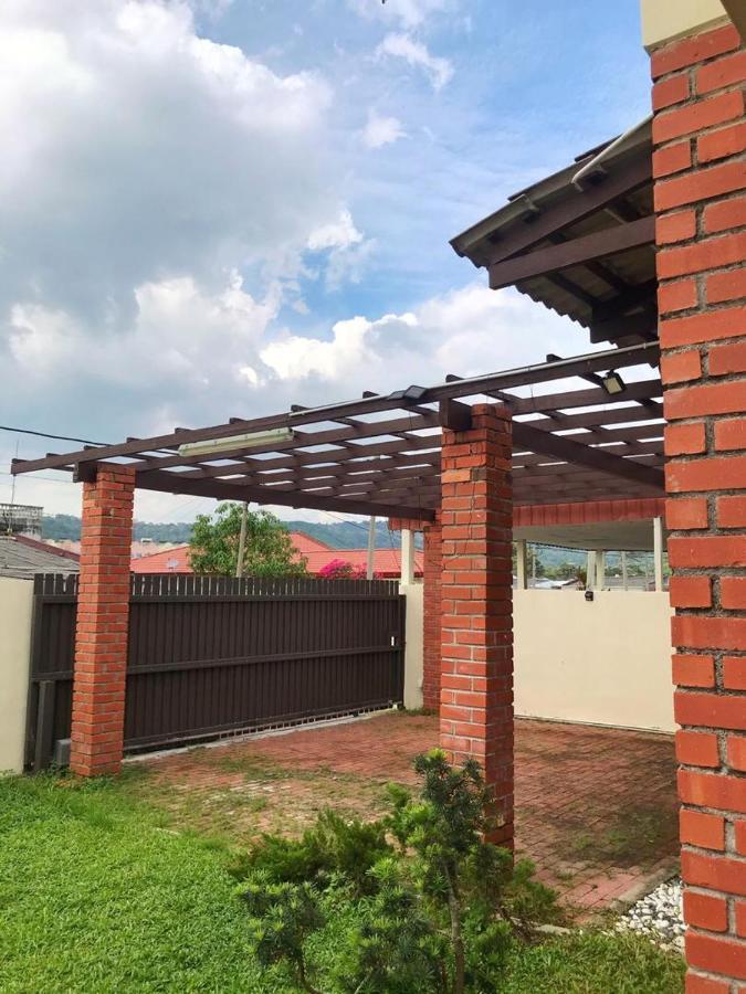Apartament Swimming Pool Party House Batu Pahat Zewnętrze zdjęcie