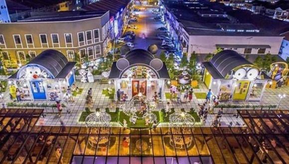 Apartament Swimming Pool Party House Batu Pahat Zewnętrze zdjęcie