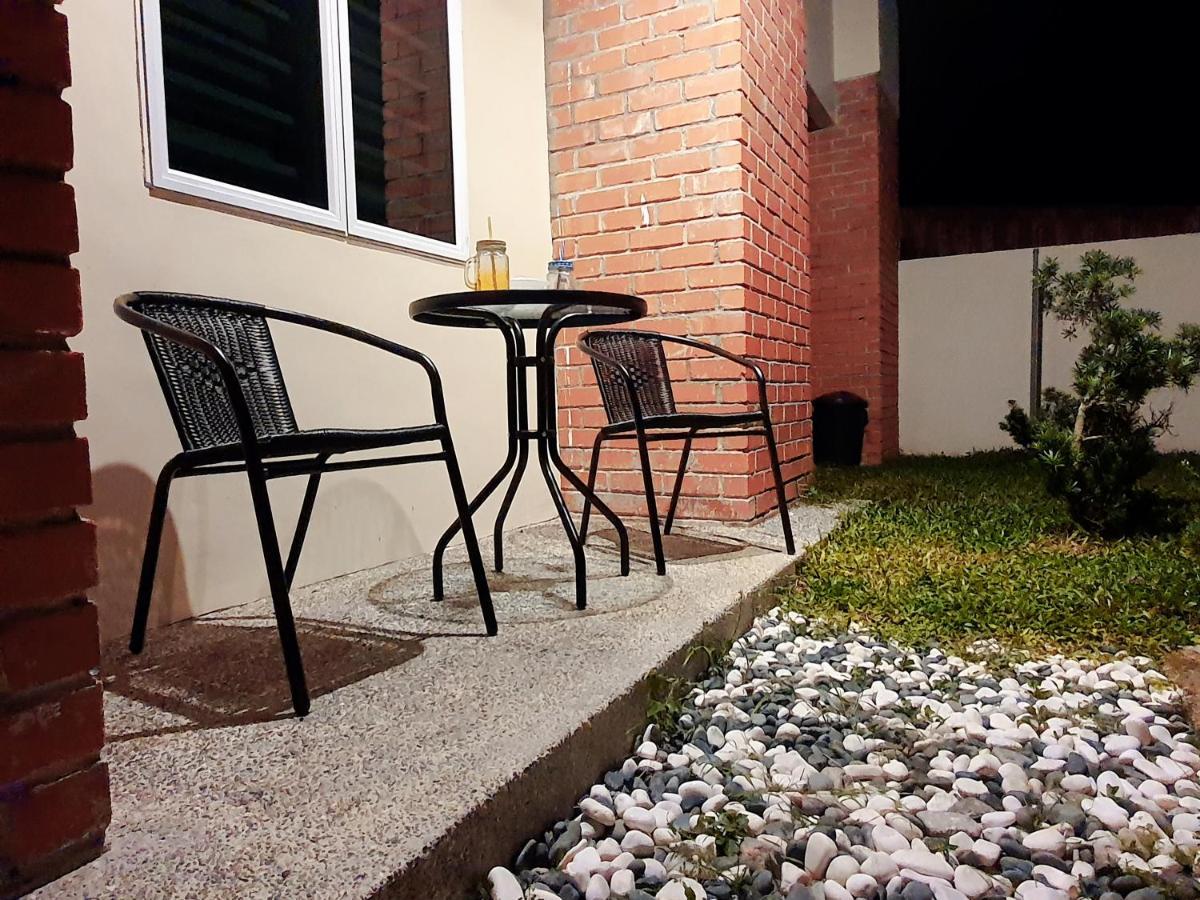 Apartament Swimming Pool Party House Batu Pahat Zewnętrze zdjęcie